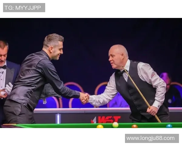 塞尔比与希金斯最新对决分析及比赛精彩瞬间回顾