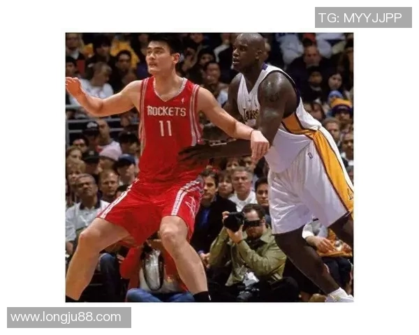 姚明与奥尼尔对决数据分析谁才是篮球巨星的巅峰对决 姚明与奥尼尔对决数据分析谁才是篮球巨星的巅峰对决