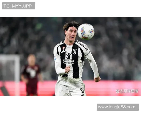 弗拉霍维奇引领新一代前锋潮流，未来足球的希望与挑战并存