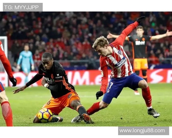 恒大与瓦伦西亚激战正酣中超球队迎战西甲劲旅的精彩对决 恒大与瓦伦西亚激战正酣中超球队迎战西甲劲旅的精彩对决