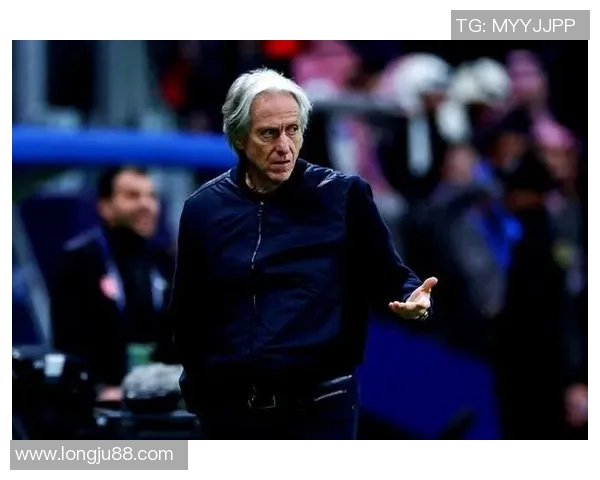 热苏斯在赛季中的表现分析与未来发展展望 热苏斯在赛季中的表现分析与未来发展展望