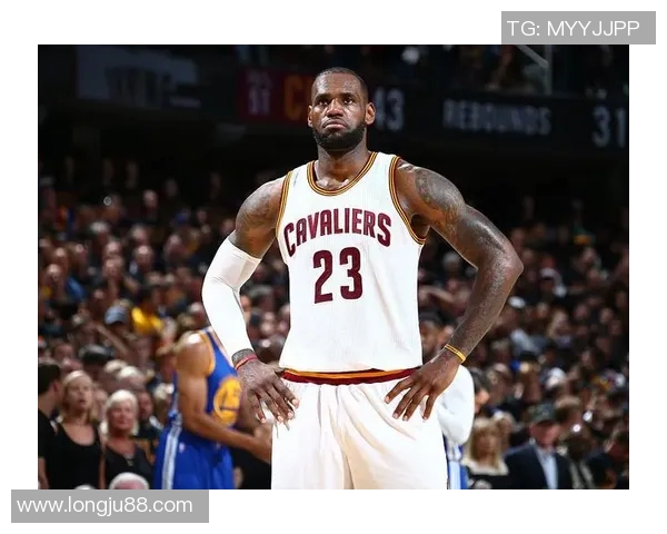 骑士与勇士总决赛直播盛况回顾及精彩瞬间分析 骑士与勇士总决赛直播盛况回顾及精彩瞬间分析