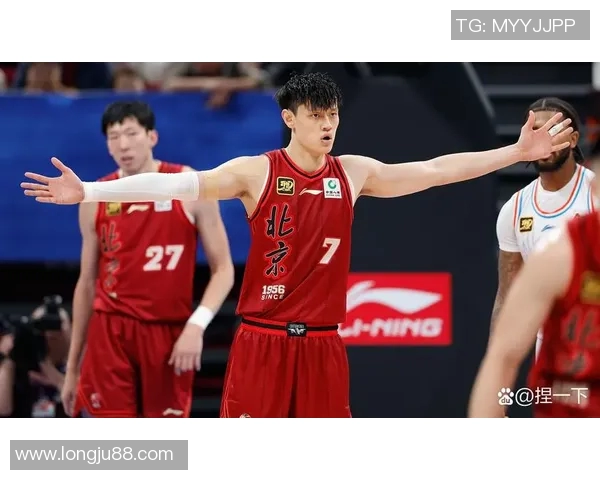 CBA北京对山东精彩比赛录像回放全程回顾与精彩瞬间分析 CBA北京对山东精彩比赛录像回放全程回顾与精彩瞬间分析