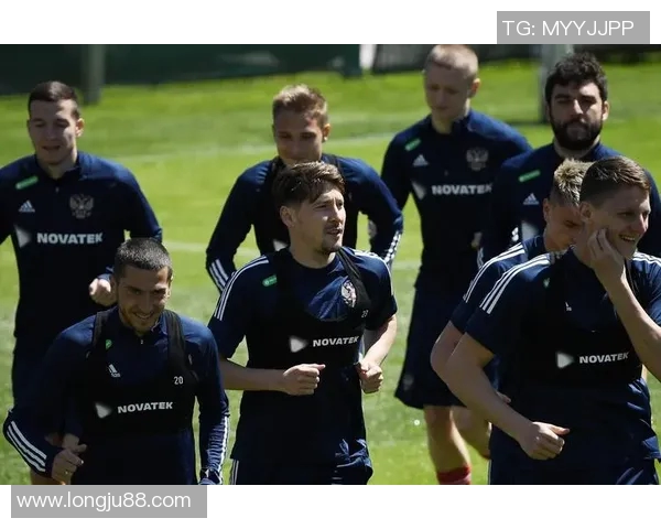 俄罗斯与塞尔维亚足球对决结果揭晓精彩瞬间回顾与分析 俄罗斯与塞尔维亚足球对决结果揭晓精彩瞬间回顾与分析