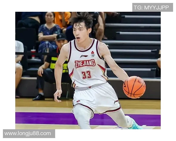 吴前：从篮球场上的闪耀明星到全能运动员的成长之路