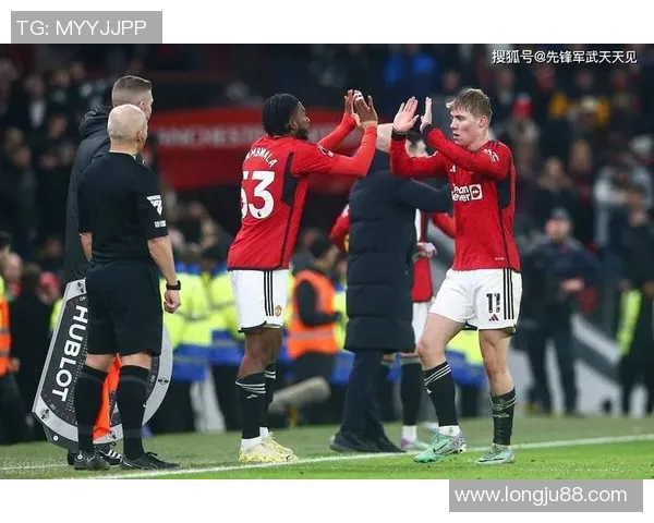 巴萨对决曼联爵爷的战术博弈与历史交锋的精彩回顾