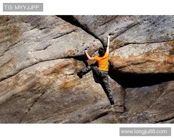 深圳攀岩队的快攻策略揭秘与深度分析攀岩运动的魅力与挑战 深圳攀岩队的快攻策略揭秘与深度分析攀岩运动的魅力与挑战