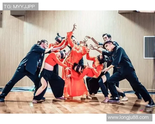 街舞战术解析：成都街舞队如何构建高效控制体系与团队协作MBA