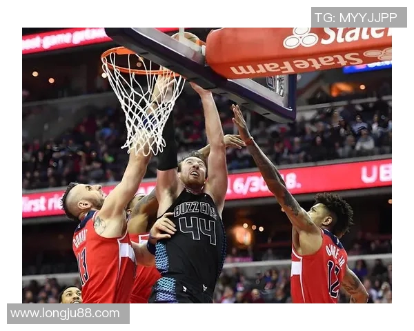 黄蜂与开拓者对决前瞻分析及胜负预测解析