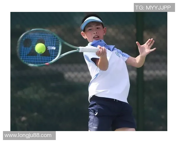 专访杨强：探寻网球界的成功秘诀与背后故事